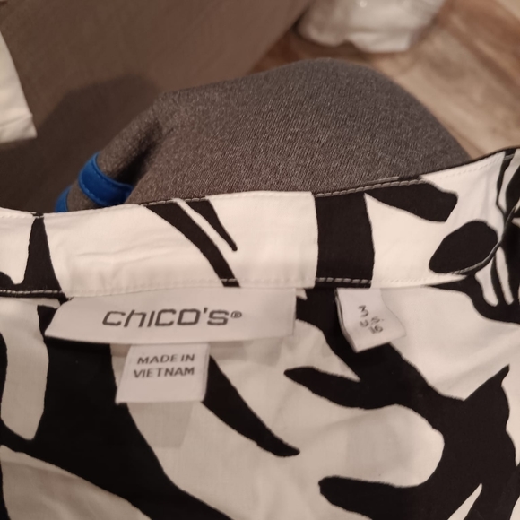 Black And White Poplin Dress - Picture 6 of 6